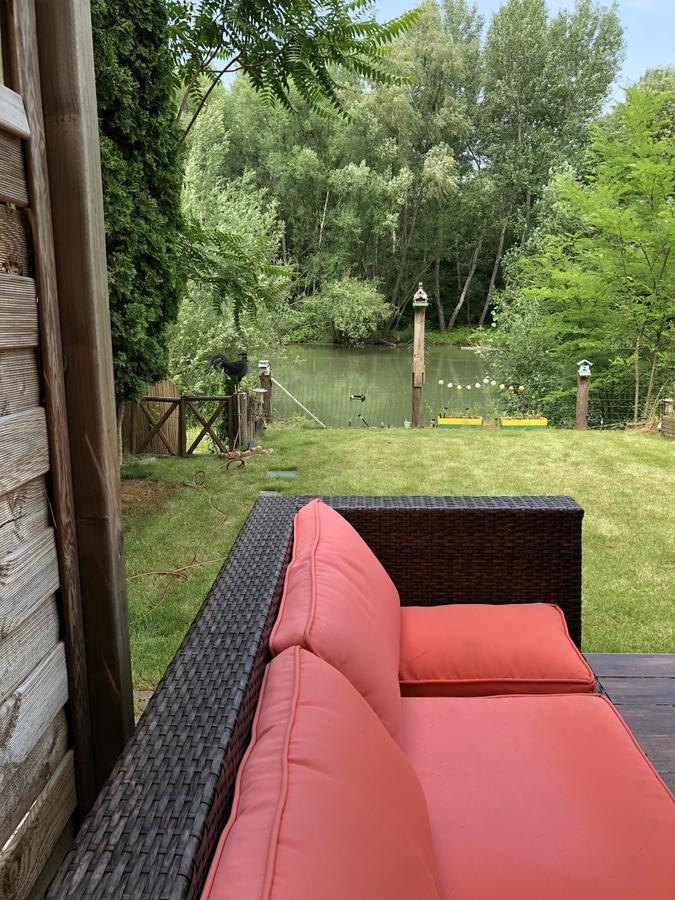 Vml Premium Apartman Mosonmagyaróvár Extérieur photo